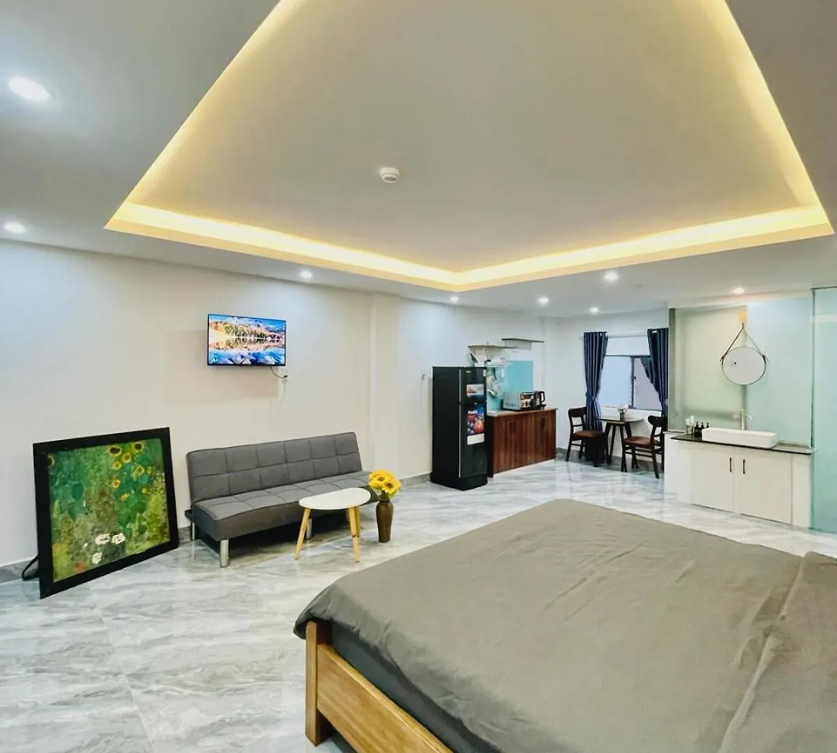 Apartment Ami Foreign Center Da Nang 6 - Cozy, New Interior, Spacious, Amenities, Near Beach, Windows Vietnam