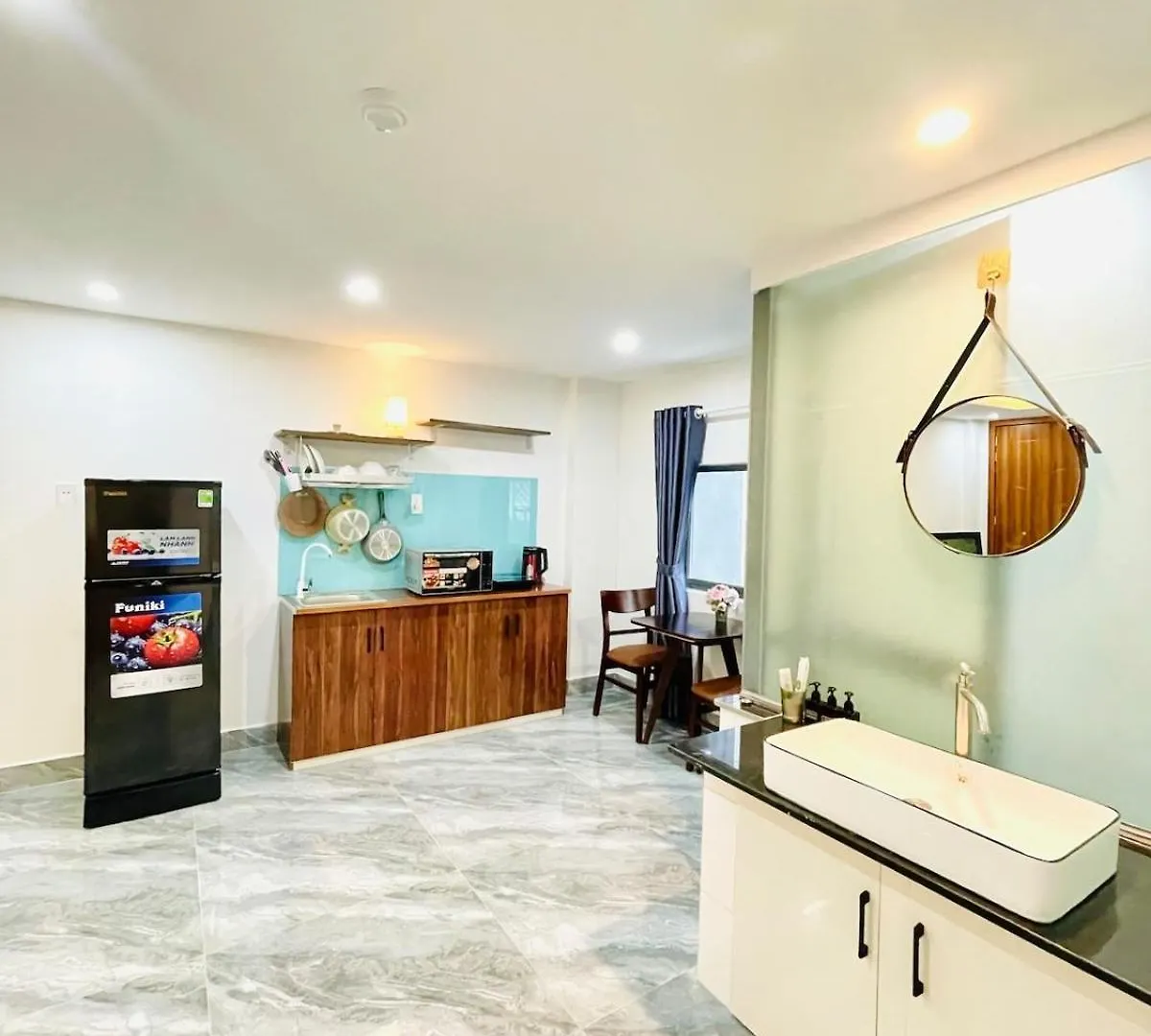 Ami Foreign Center Da Nang 6 - Cozy, New Interior, Spacious, Amenities, Near Beach, Windows 0*,